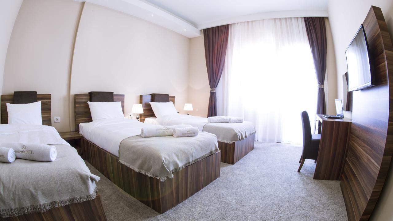 Semitronix Hotel Prishtina Prishtine Bagian luar foto