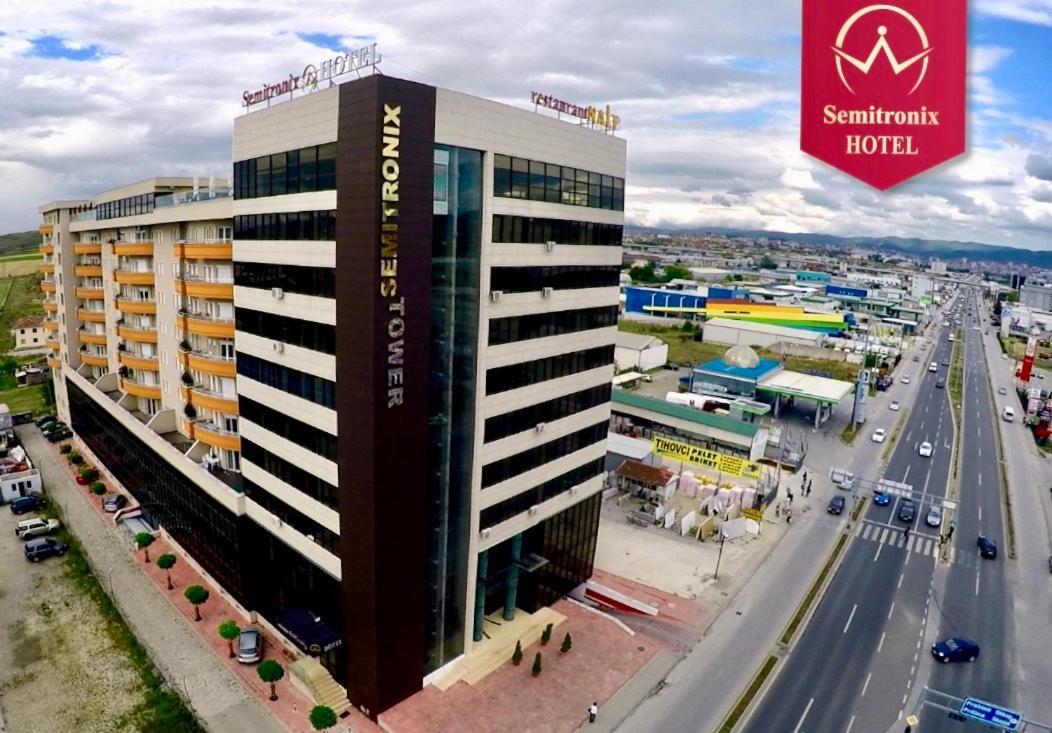 Semitronix Hotel Prishtina Prishtine Bagian luar foto